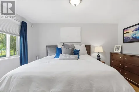 452 White Avenue Sudbury ON P3C 2G3