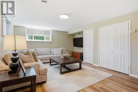 452 White Avenue Sudbury ON P3C 2G3