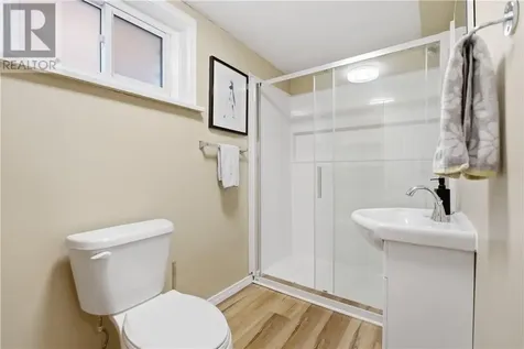 452 White Avenue Sudbury ON P3C 2G3