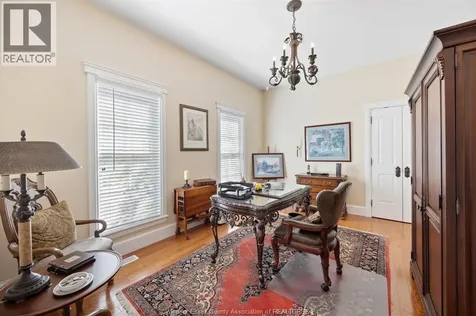 385 Bel Air Circle Lakeshore ON N8N 5H4