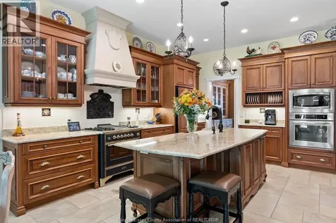 385 Bel Air Circle Lakeshore ON N8N 5H4