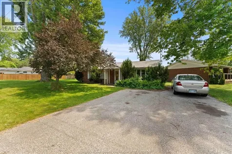 309 Bayview Crescent Kingsville ON N9Y 2J6