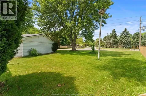 309 Bayview Crescent Kingsville ON N9Y 2J6