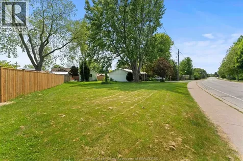309 Bayview Crescent Kingsville ON N9Y 2J6