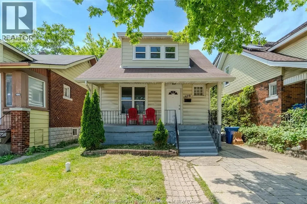 1679 Howard Avenue Windsor ON N8X 3T6