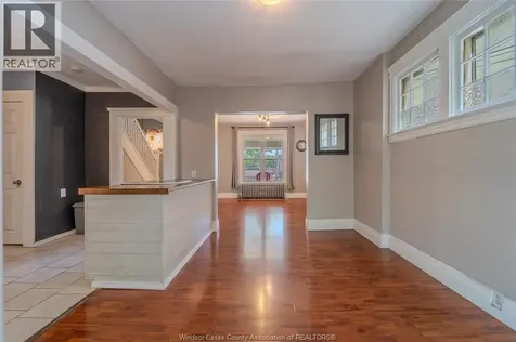 1679 Howard Avenue Windsor ON N8X 3T6