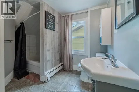 1679 Howard Avenue Windsor ON N8X 3T6