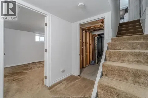 1679 Howard Avenue Windsor ON N8X 3T6