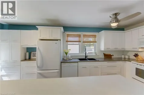 72 Pleasant Avenue Kitchener ON N2M 4A4