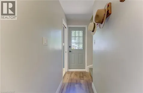 72 Pleasant Avenue Kitchener ON N2M 4A4