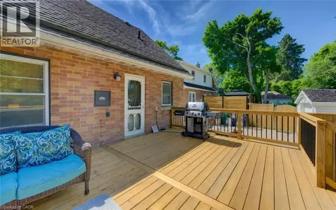 72 Pleasant Avenue Kitchener ON N2M 4A4