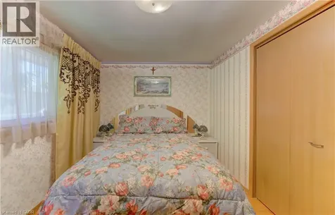 1469 Queens Boulevard Kitchener ON N2M 5B3