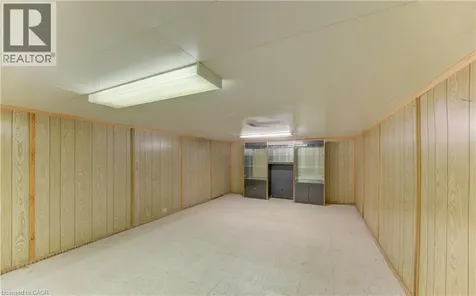 1469 Queens Boulevard Kitchener ON N2M 5B3