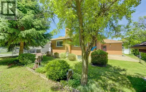 1469 Queens Boulevard Kitchener ON N2M 5B3