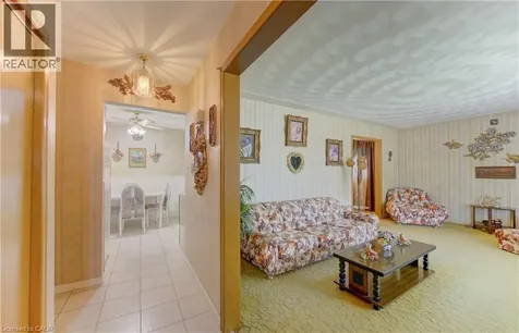 1469 Queens Boulevard Kitchener ON N2M 5B3