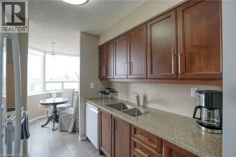 3227 King Street East Kitchener ON N2A 3Z9