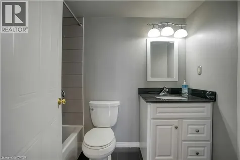 3227 King Street East Kitchener ON N2A 3Z9