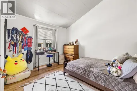 3943 Riverside Drive East Windsor ON N8Y 1B1