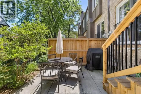 3943 Riverside Drive East Windsor ON N8Y 1B1