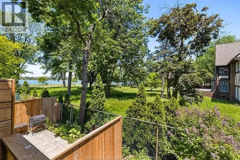 3943 Riverside Drive East Windsor ON N8Y 1B1