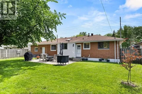 2240 Todd Lane Lasalle ON N9H 1K2