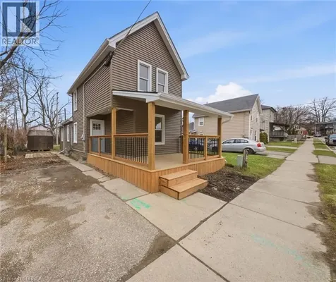 17 Able Avenue Brantford ON N3S 2Y4