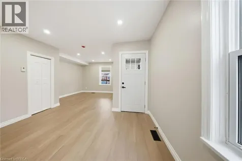 17 Able Avenue Brantford ON N3S 2Y4