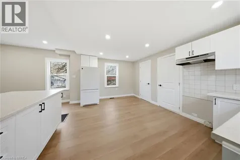 17 Able Avenue Brantford ON N3S 2Y4