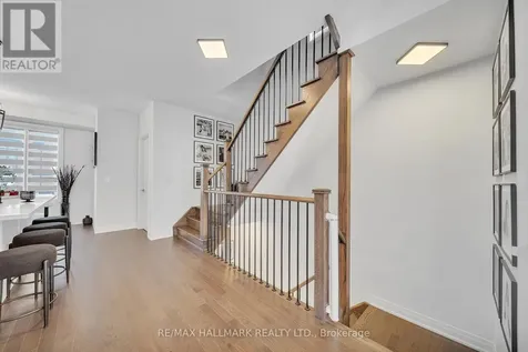 948 Isaac Phillips Way Newmarket (summerhill Estates) ON L3X 0M7