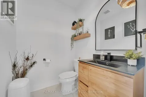 948 Isaac Phillips Way Newmarket (summerhill Estates) ON L3X 0M7