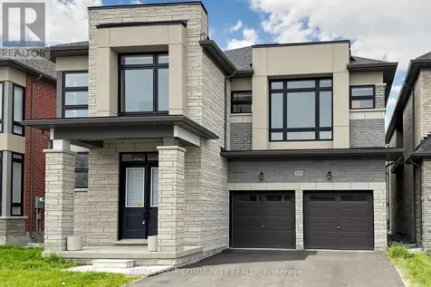 105 Halldorson Avenue Aurora ON L4G 7B6