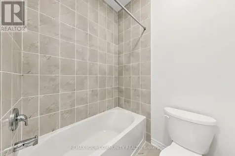 105 Halldorson Avenue Aurora ON L4G 7B6