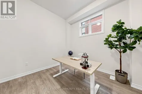 105 Halldorson Avenue Aurora ON L4G 7B6