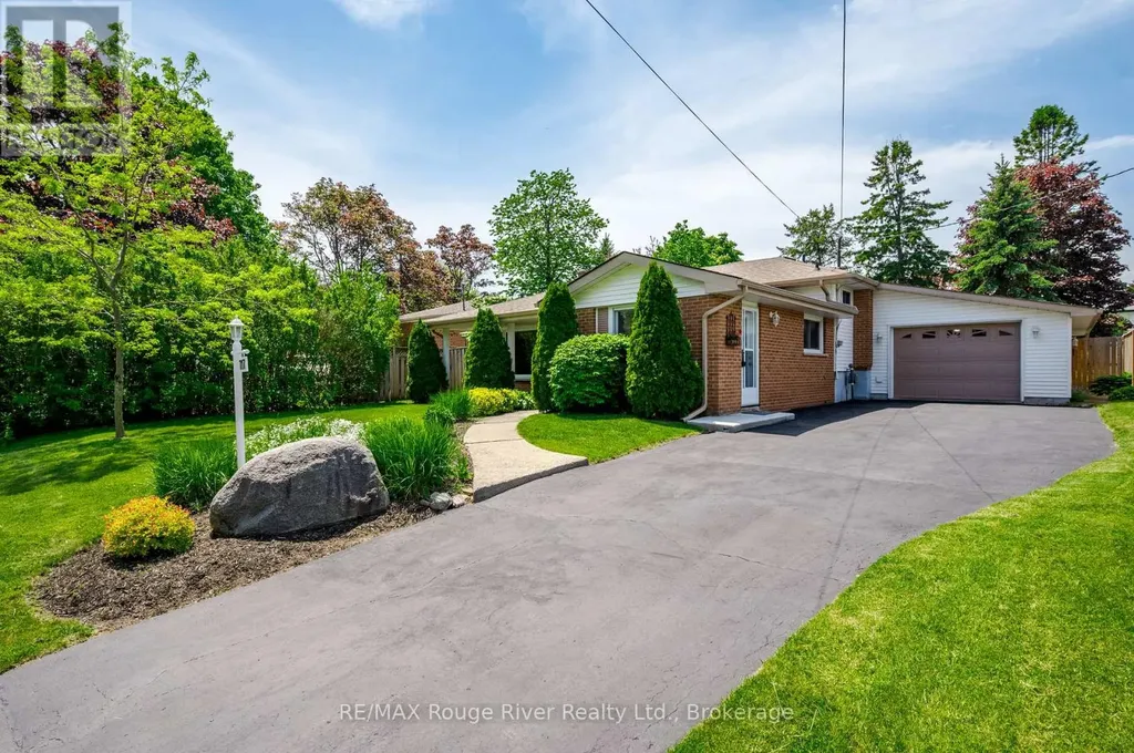 717 Spragge Crescent Cobourg ON K9A 2T6