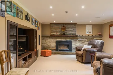 717 Spragge Crescent Cobourg ON K9A 2T6