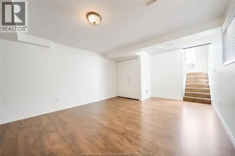 1120 King Louis Lakeshore ON N8L 0V3