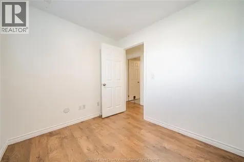1120 King Louis Lakeshore ON N8L 0V3