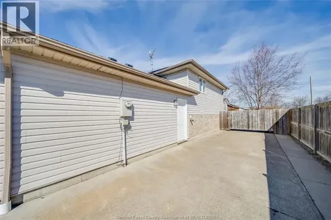 1120 King Louis Lakeshore ON N8L 0V3