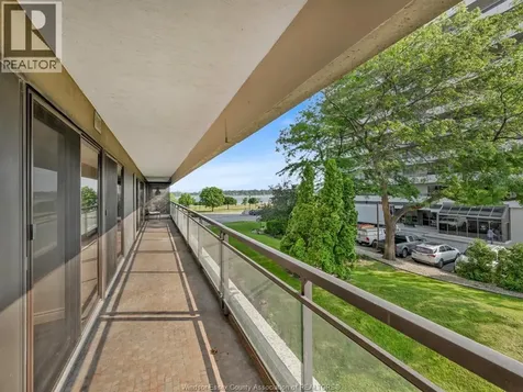 5125 Riverside Drive East Windsor ON N8S 4L8