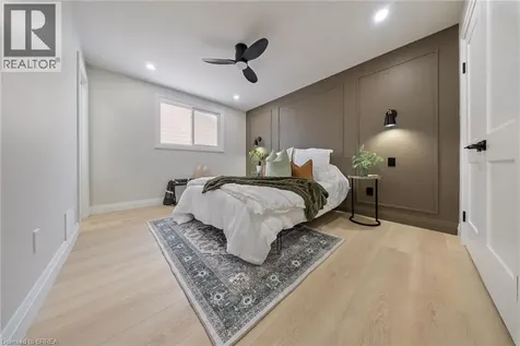 31 Hillcrest Avenue Brantford ON N3T 5Z2