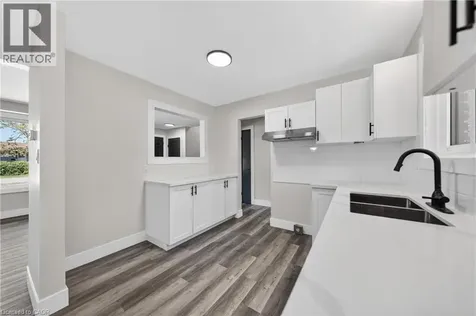 970 Parkdale Avenue Fort Erie ON L2A 5B6