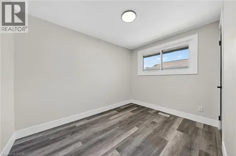 970 Parkdale Avenue Fort Erie ON L2A 5B6