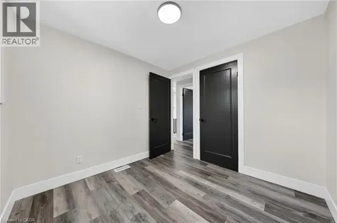 970 Parkdale Avenue Fort Erie ON L2A 5B6