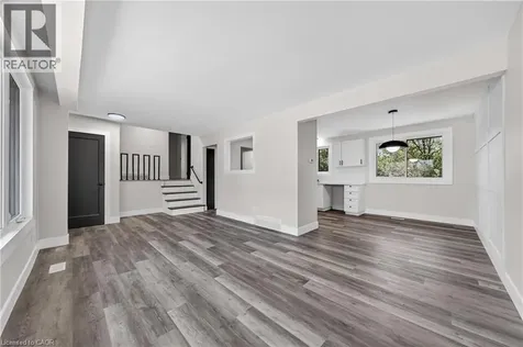 970 Parkdale Avenue Fort Erie ON L2A 5B6