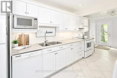 114 Eighth Street Collingwood ON L9Y 2C5