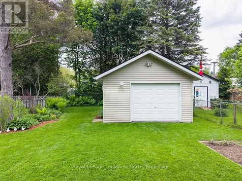114 Eighth Street Collingwood ON L9Y 2C5