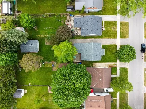 114 Eighth Street Collingwood ON L9Y 2C5
