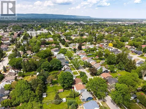 114 Eighth Street Collingwood ON L9Y 2C5