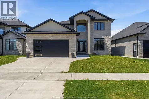875 Magnolia Lane Sarnia ON N7S 0G3