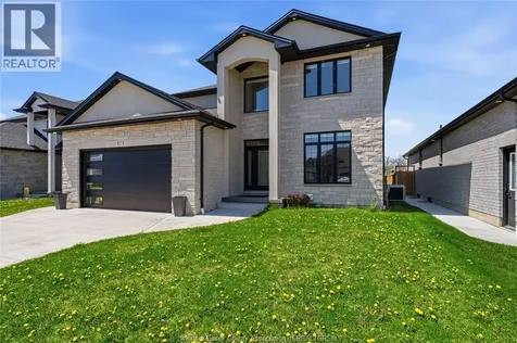 875 Magnolia Lane Sarnia ON N7S 0G3